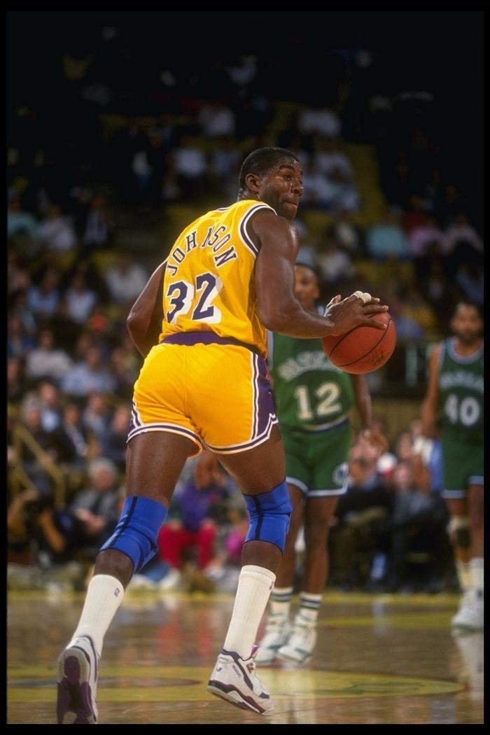 率上稍显劣 率上稍显劣